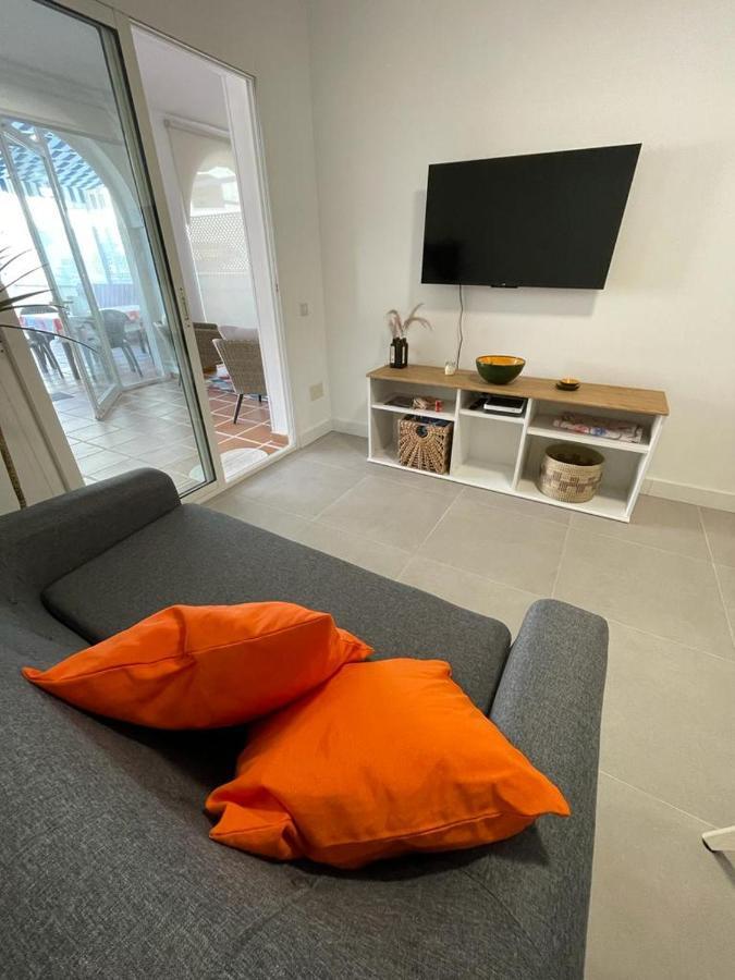 Encantador Piso Con Terraza Y Piscina Apartamento *