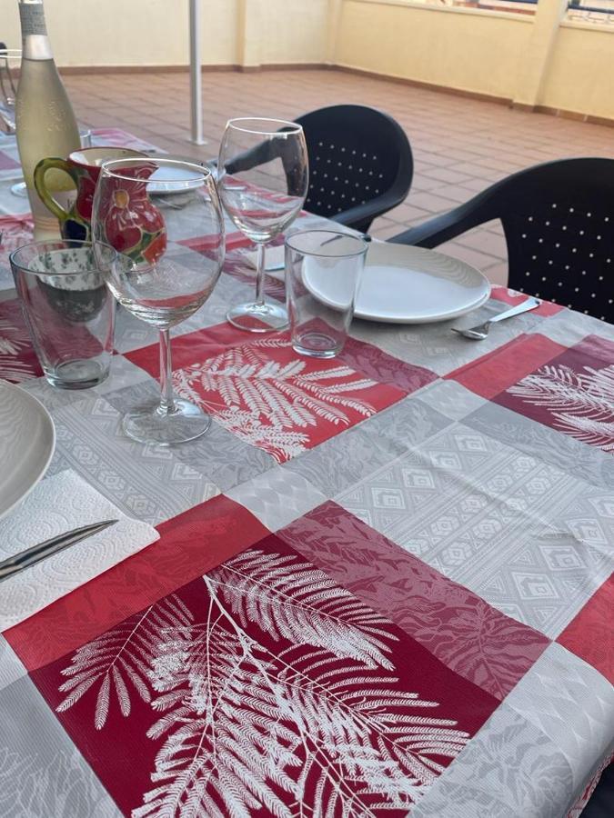Encantador Piso Con Terraza Y Piscina Apartamento *